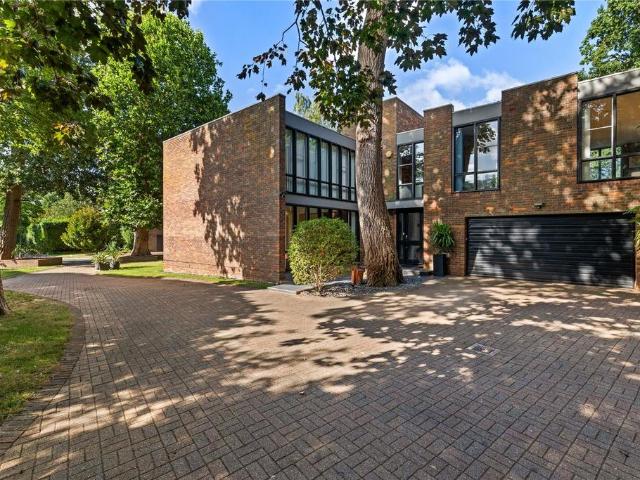 House for sale in Claremont Park, Blackhills