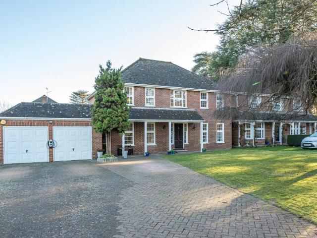 House for sale in Daws Hill, Cressex