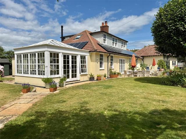 House for sale in Milford-on-Sea, Ashurst Bridge