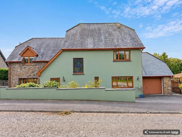 House for sale in Nantycaws, Sir Gaerfyrddin / Carmarthenshire