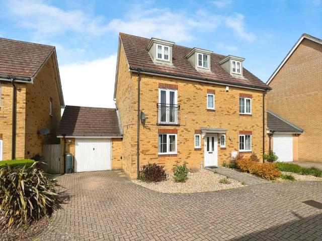House for sale in Hawkinge, Densole
