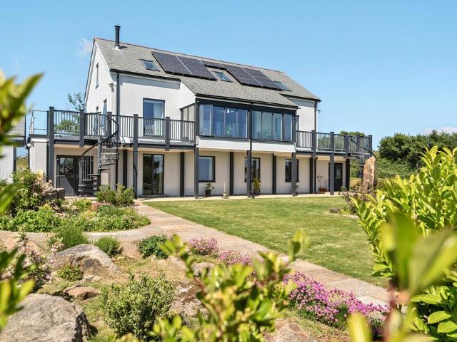 House for sale in Cornwall