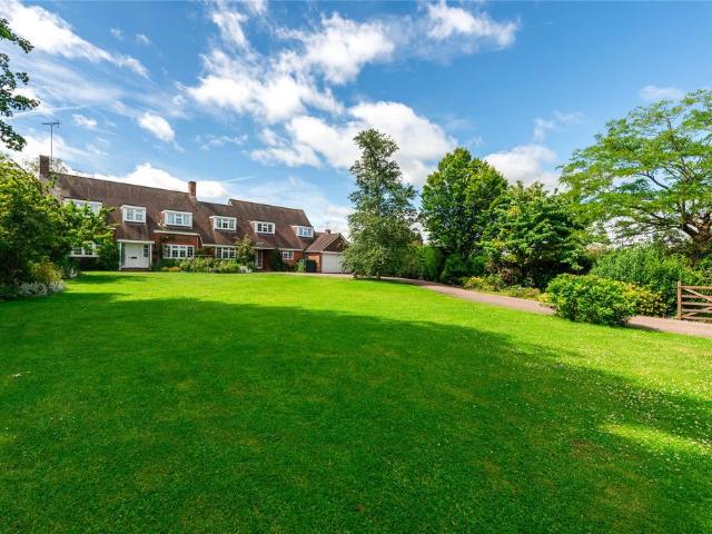 House for sale in Bedford