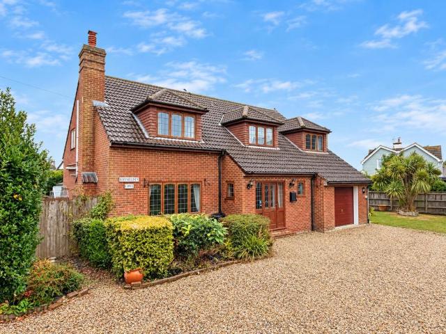 House for sale in Folkestone, Kent