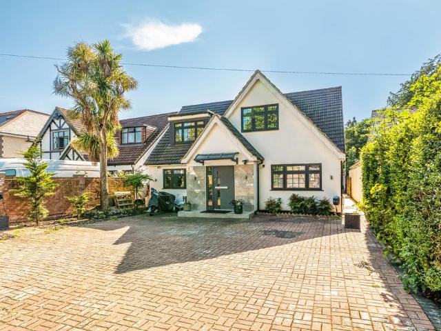 House for sale in Yiewsley, Greater London
