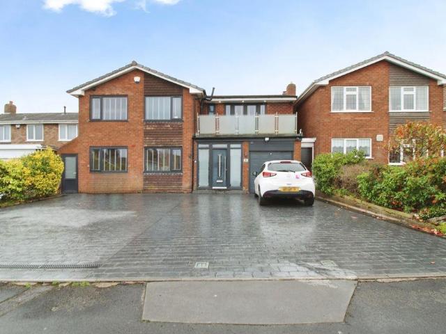 House for sale in Aldridge, West Midlands