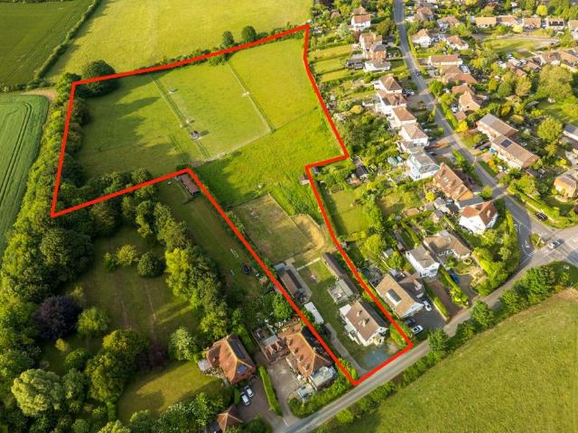House for sale in Folkestone, Rhodes Minnis