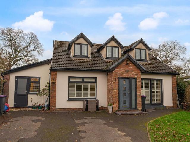 House for sale in Candwr Park, Ponthir