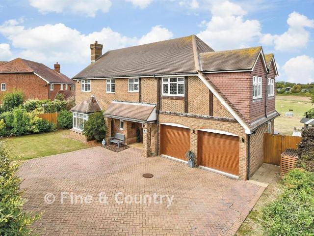 House for sale in Kingsgate, Thanet