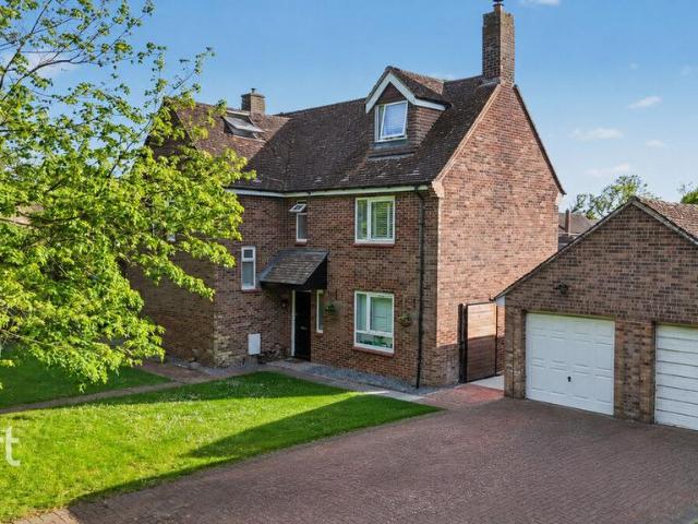 House for sale in Arrington, Cambridgeshire
