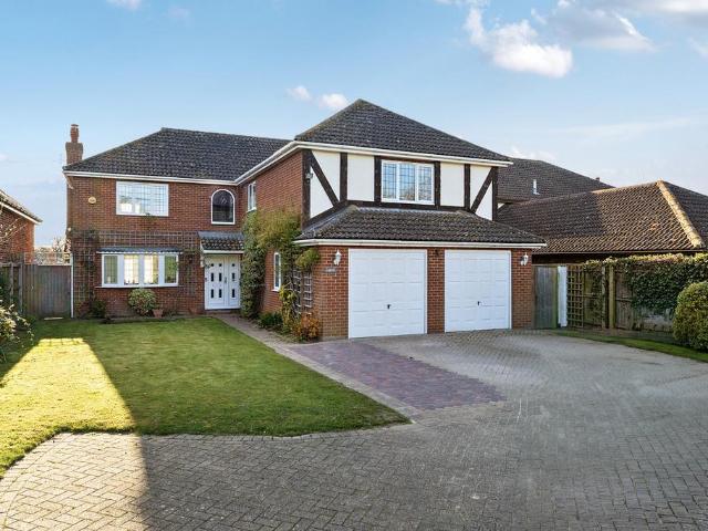 House for sale in Weeley, Dale Hill