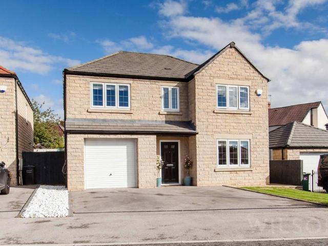 House for sale in Brimington Common, Chesterfield