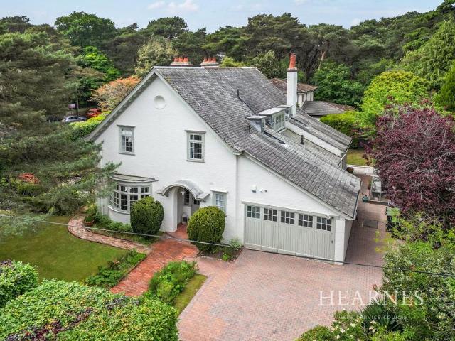 House for sale in West Cliff, Bournemouth