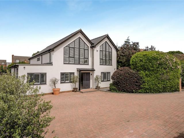 House for sale in Marle Hill, Cheltenham