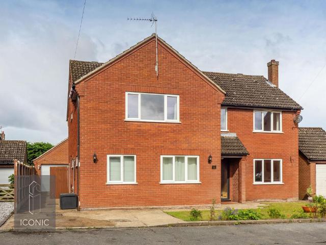 House for sale in Taverham, Broadland