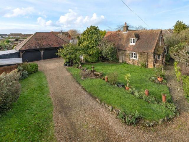 House for sale in Herne and Broomfield, The Bridge
