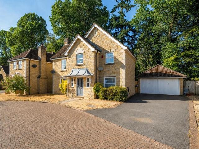 House for sale in Derry Hill and Studley, Derry Hill