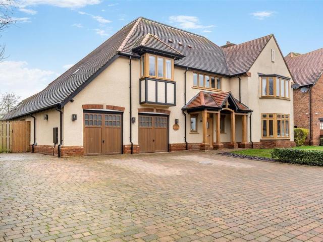 House for sale in Aldridge, West Midlands