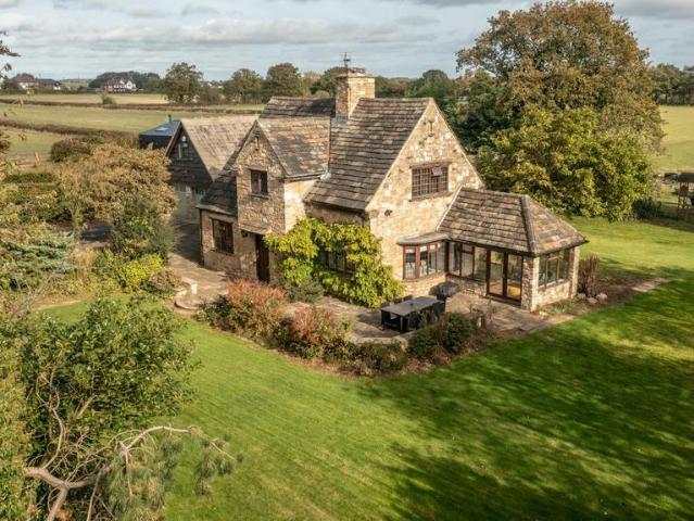 House for sale in Barwick in Elmet and Scholes, Barwick In Elmet