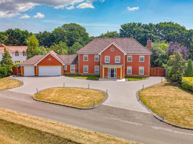 House for sale in Whiteley, Hampshire