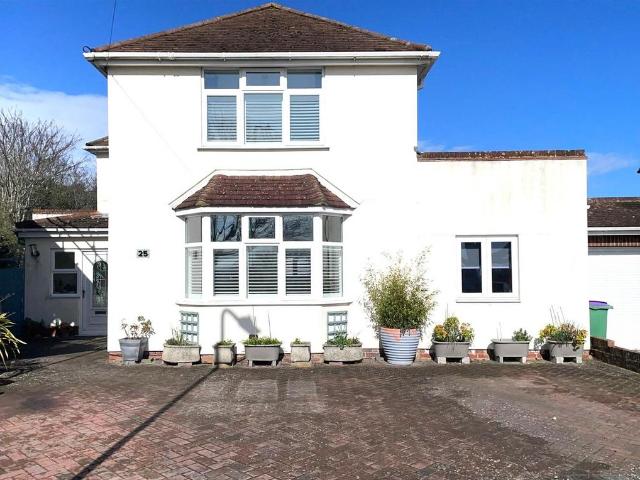 House for sale in Folkestone