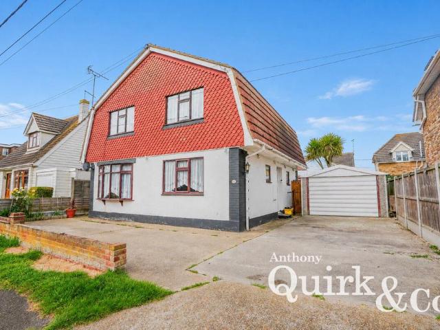 House for sale in Newlands, Castle Point