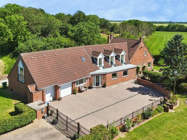 House for sale in Burton Pidsea