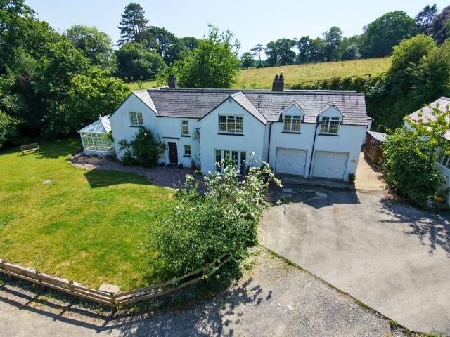 House for sale in Wales