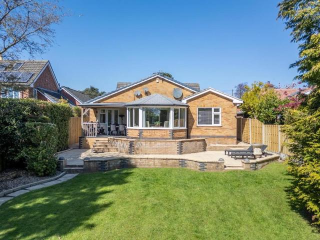 House for sale in Copmanthorpe, York
