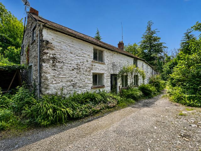 House for sale in Wales