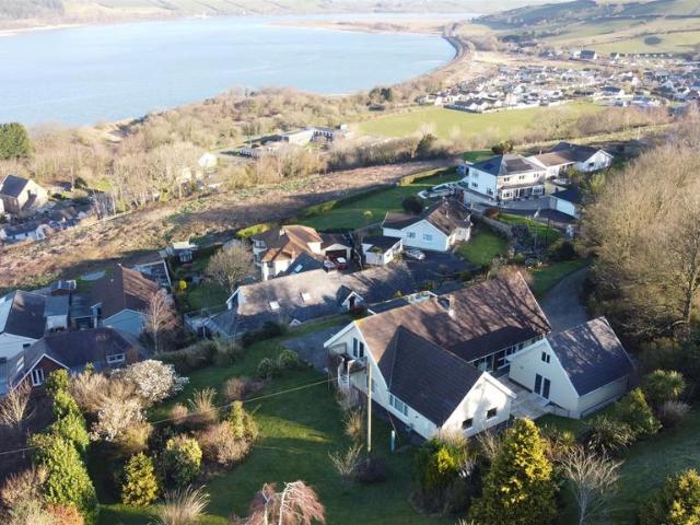 House for sale in Ferryside, Wales