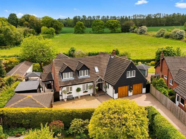 House for sale in Crostwick, Norfolk