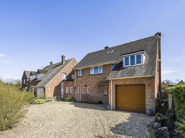 House for sale in Devizes, Wiltshire