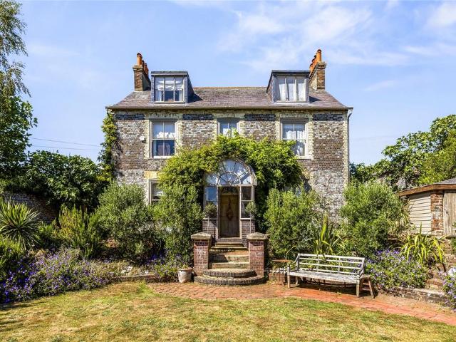 House for sale in Fishersgate, West Sussex