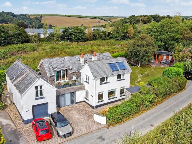 House for sale in Heanton Punchardon, Kentisbury