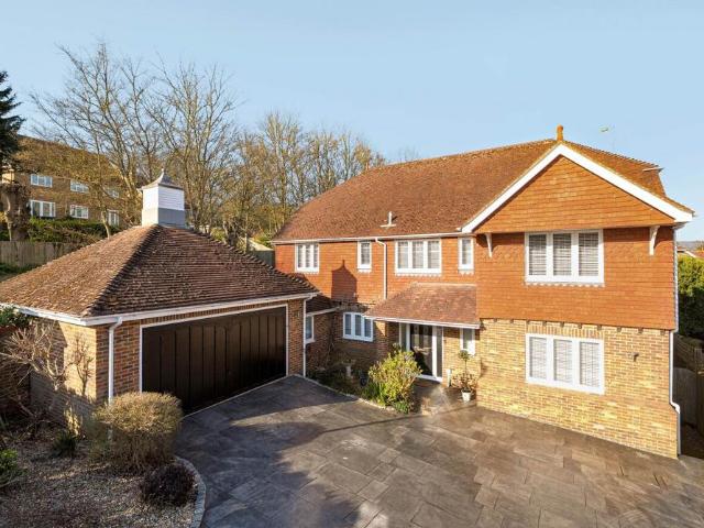 House for sale in Midway, Kent