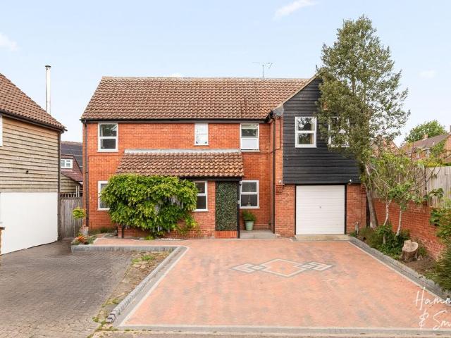 House for sale in Gaston Green, Duton Hill
