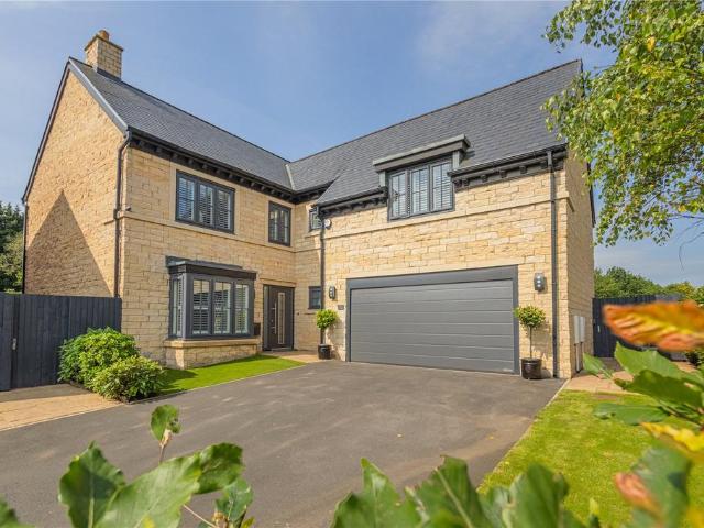 House for sale in Burnedge, Greater Manchester