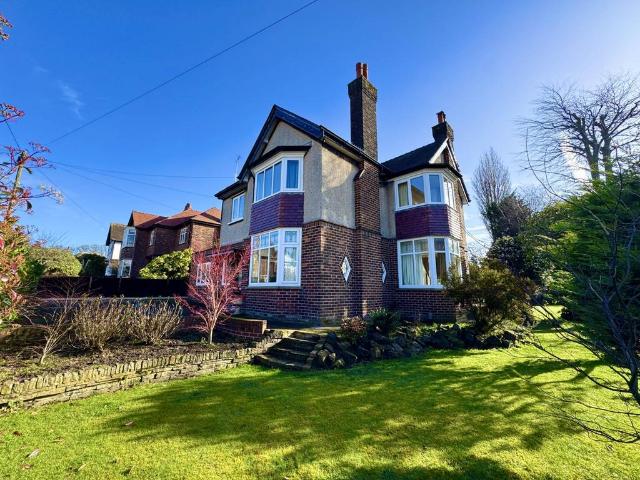 House for sale in Denton's Green, St Helens