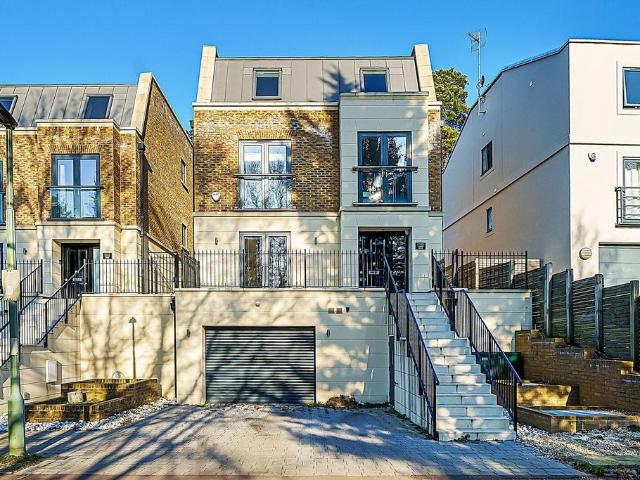 House for sale in Bickley, Greater London
