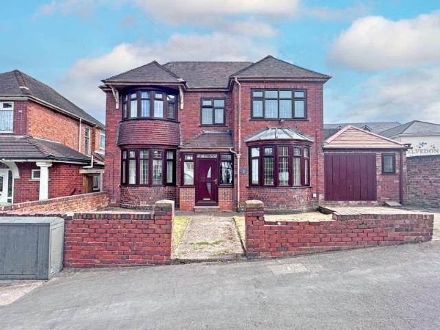 House for sale in Wednesbury, West Midlands