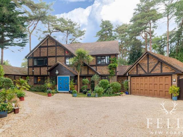 House for sale in Avon Castle, St Ives