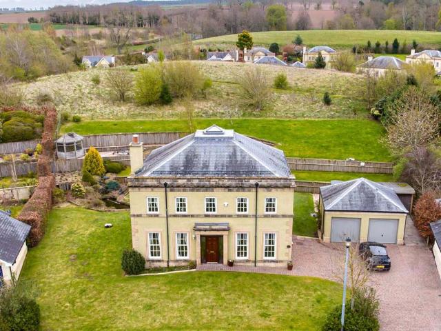House for sale in Roxburgh, Scotland