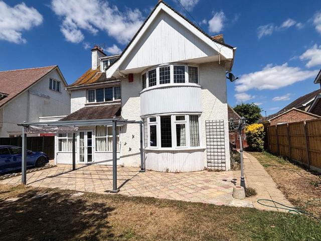 House for sale in Clapham, West Sussex