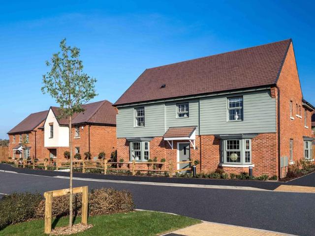 House for sale in Oad Street, Kent