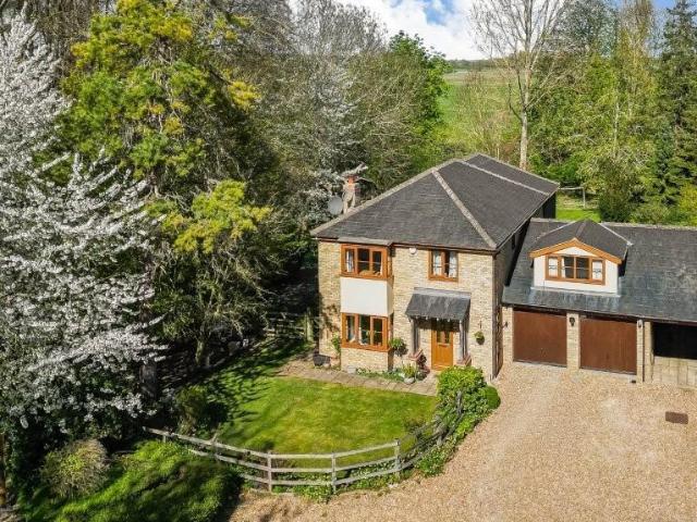 House for sale in Arrington, Cambridgeshire