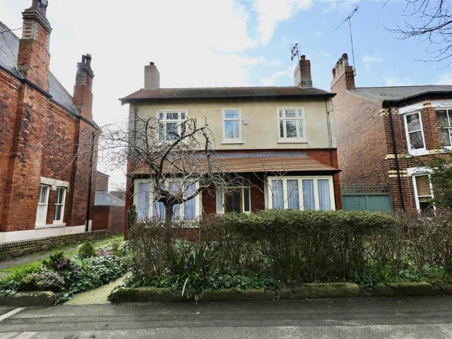 House for sale in Avenues, Hull