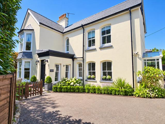 House for sale in St Stephen, Cornwall