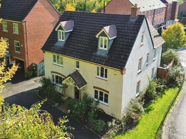 House for sale in Horsehay, Dawley