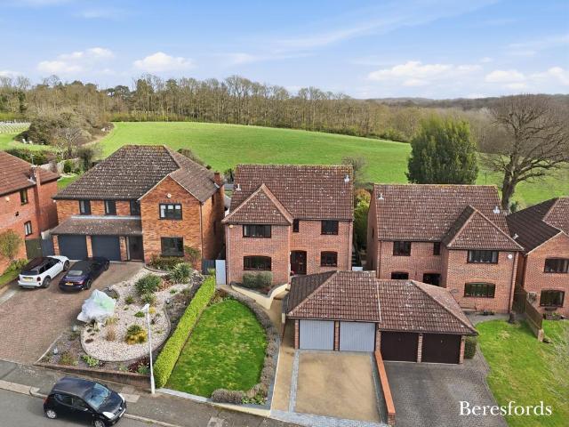 House for sale in Sunnymede, Billericay